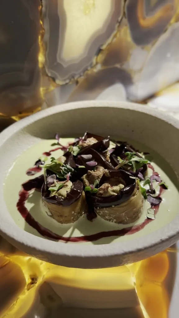 Persimmons - Georgian restaurant Madrid_Padiernos_slider_image_2