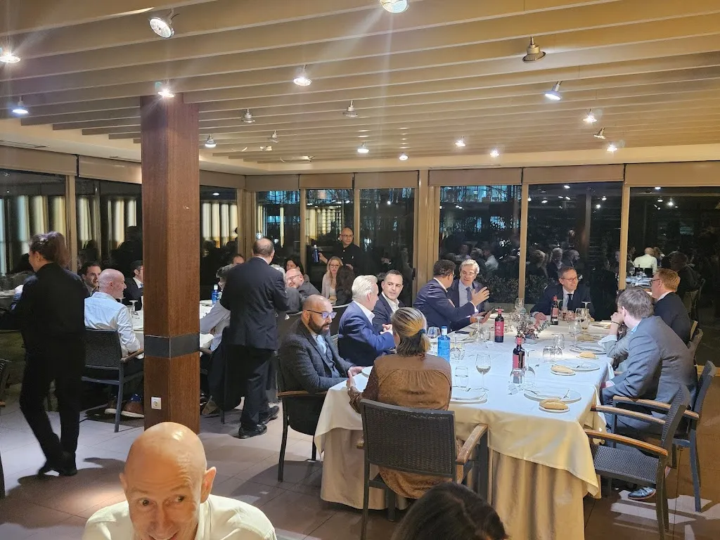 Stefan Lidington_Restaurante El Oso_Oso El_review