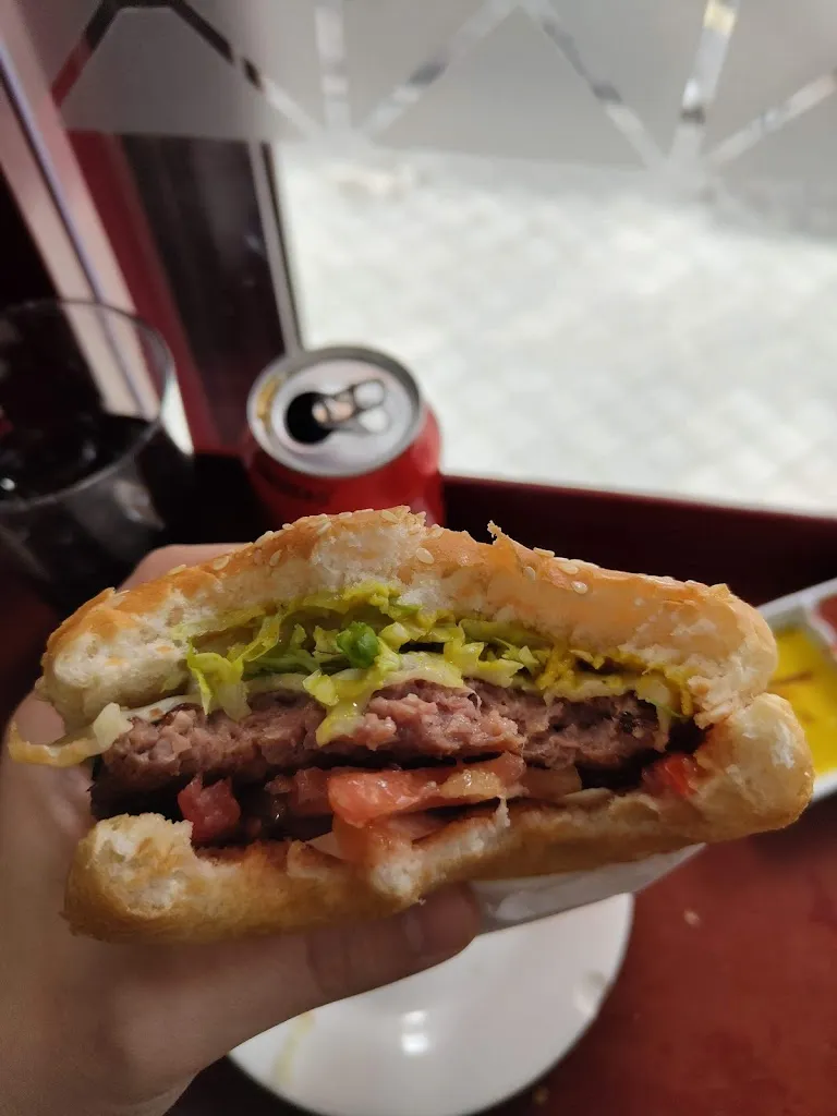 Rui Adão_Hamburguesería Don Oso_Oso El_review