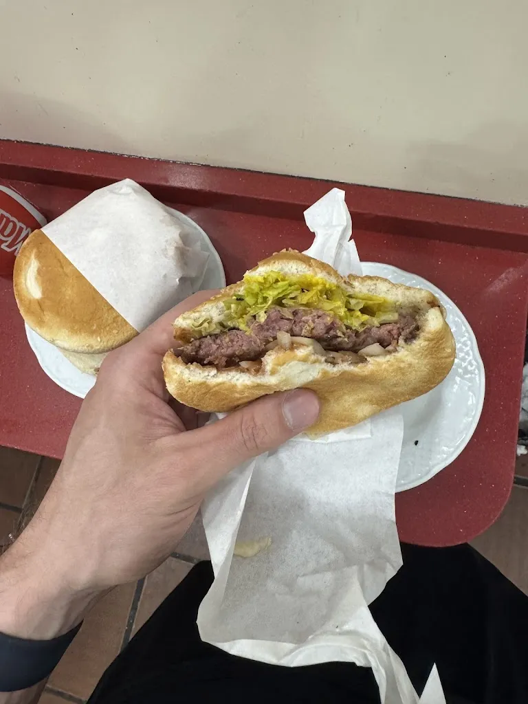 Francesco Vaglienti_Hamburguesería Don Oso_Oso El_review