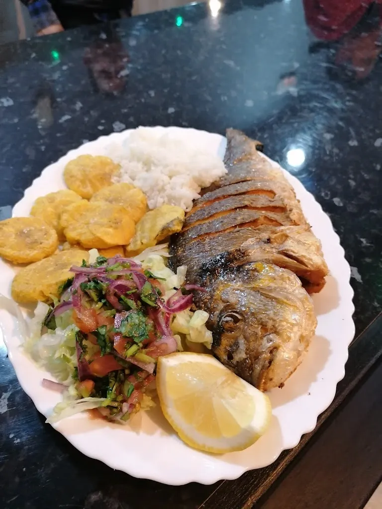 Menu_Bar restaurante ecuatoriano La cueva del oso_Oso El_image_5