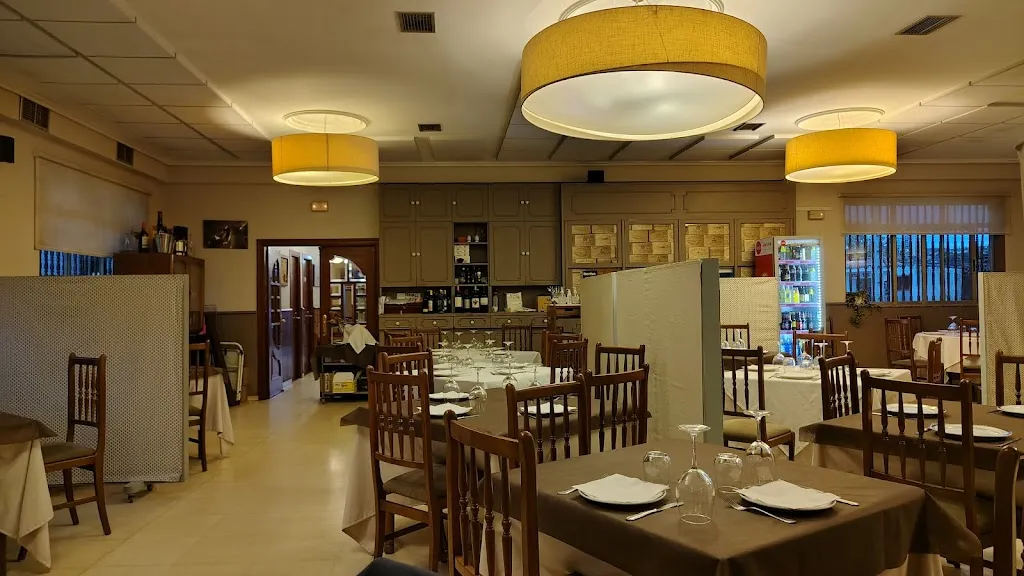 Meson Restaurante De Manuel_Ferrol_slider_image_1