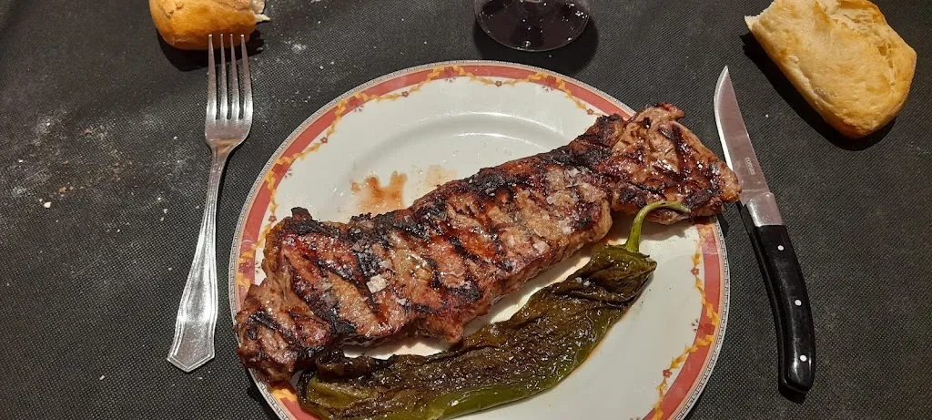 Menu_Restaurante Montecarlo_Navas del Marqués Las_image_7