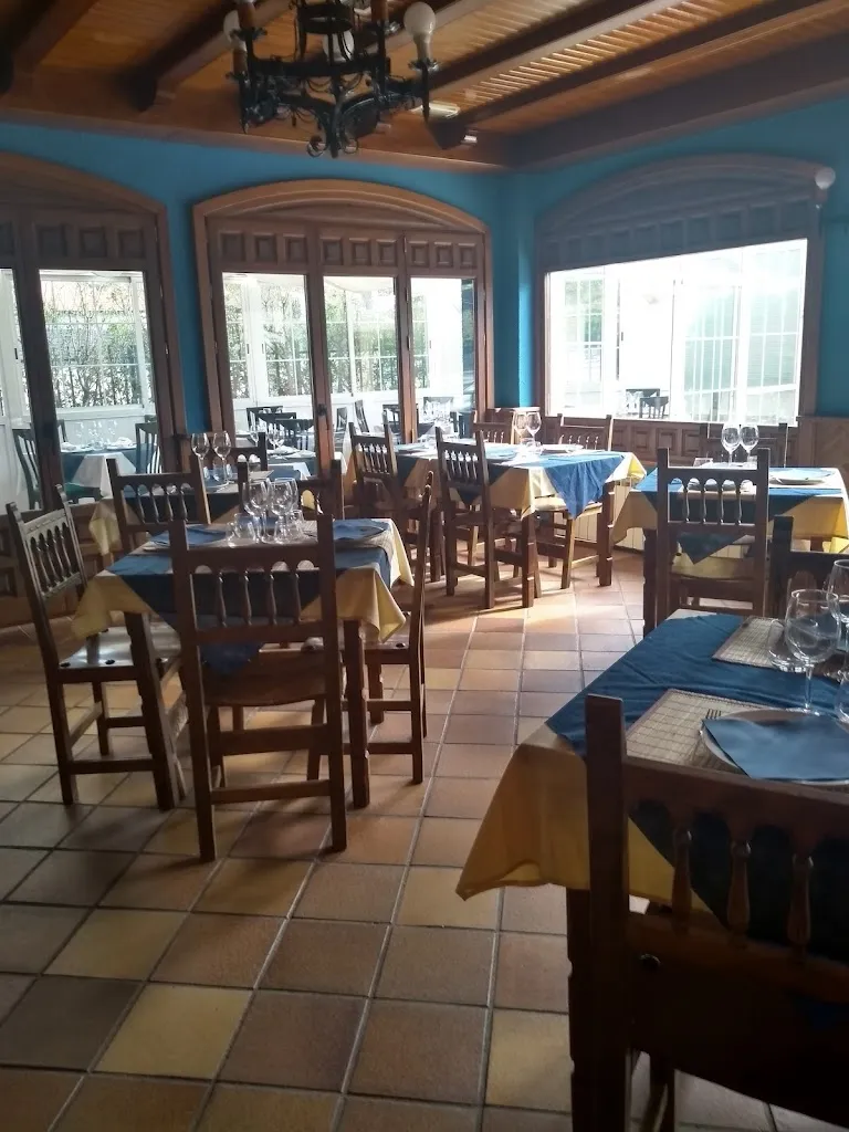 Leland L_Elio´s by Robert_Navas del Marqués Las_review