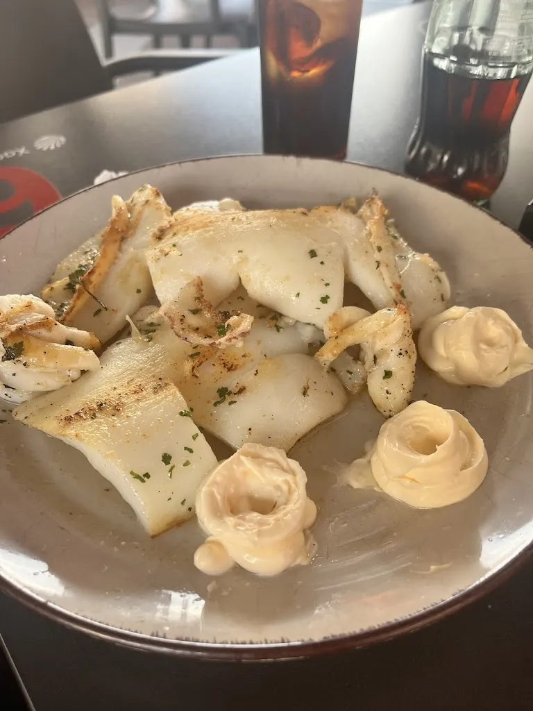 Carol Ruiz Gavilán_Bar Trylogy-a_Navas del Marqués Las_review