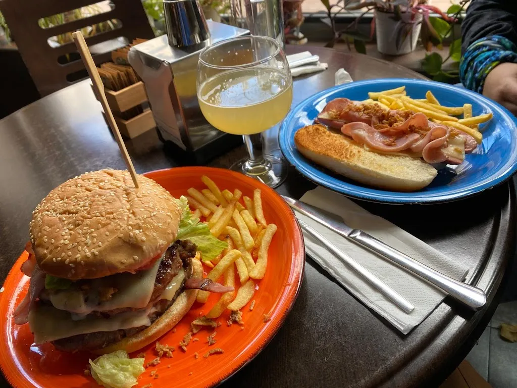 Bar Trylogy-a_Navas del Marqués Las_slider_image_2