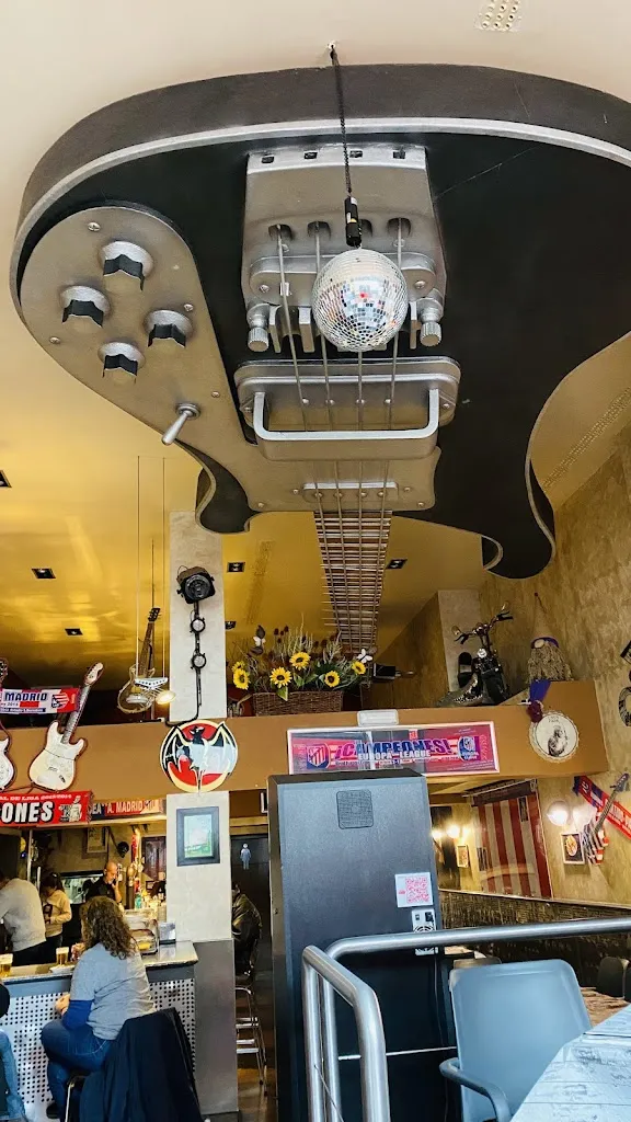 Bar Trylogy-a_Navas del Marqués Las_slider_image_3