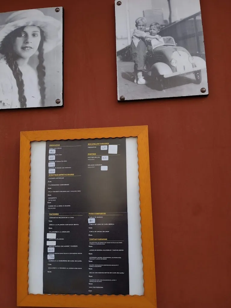 Menu_Bar La Piedra_Navaluenga_image_2