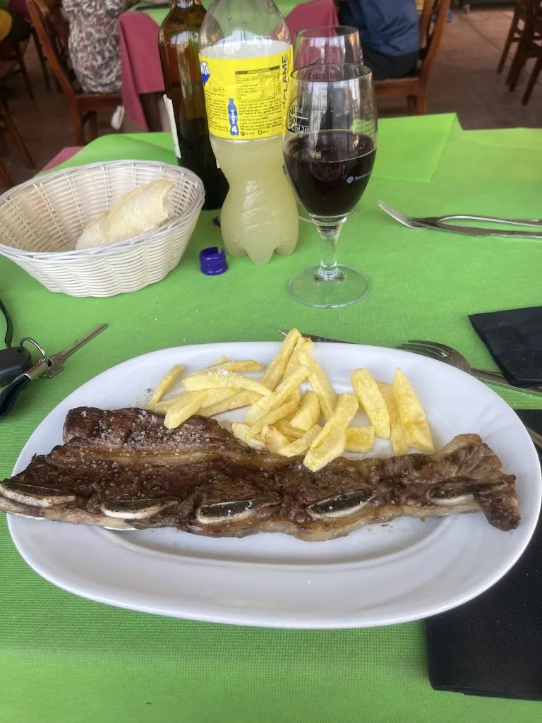 Davichuli Alcalino_LA TERRAZA DE FLOREN_Navaluenga_review