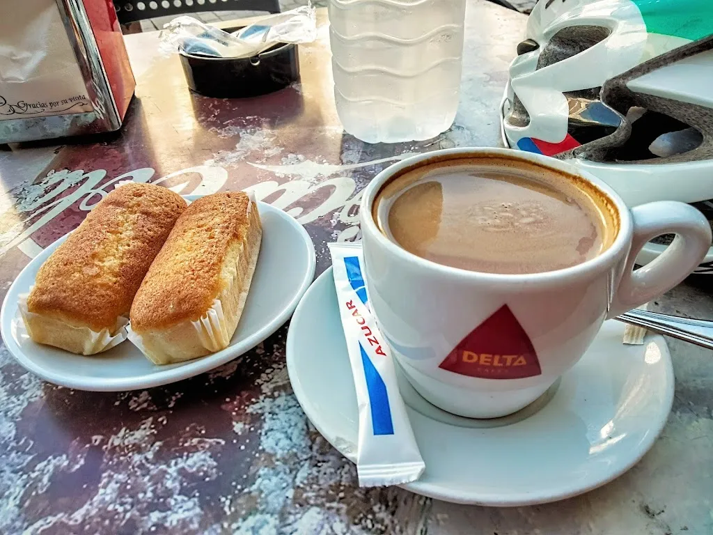 El Tabernón restaurant in Navaluenga