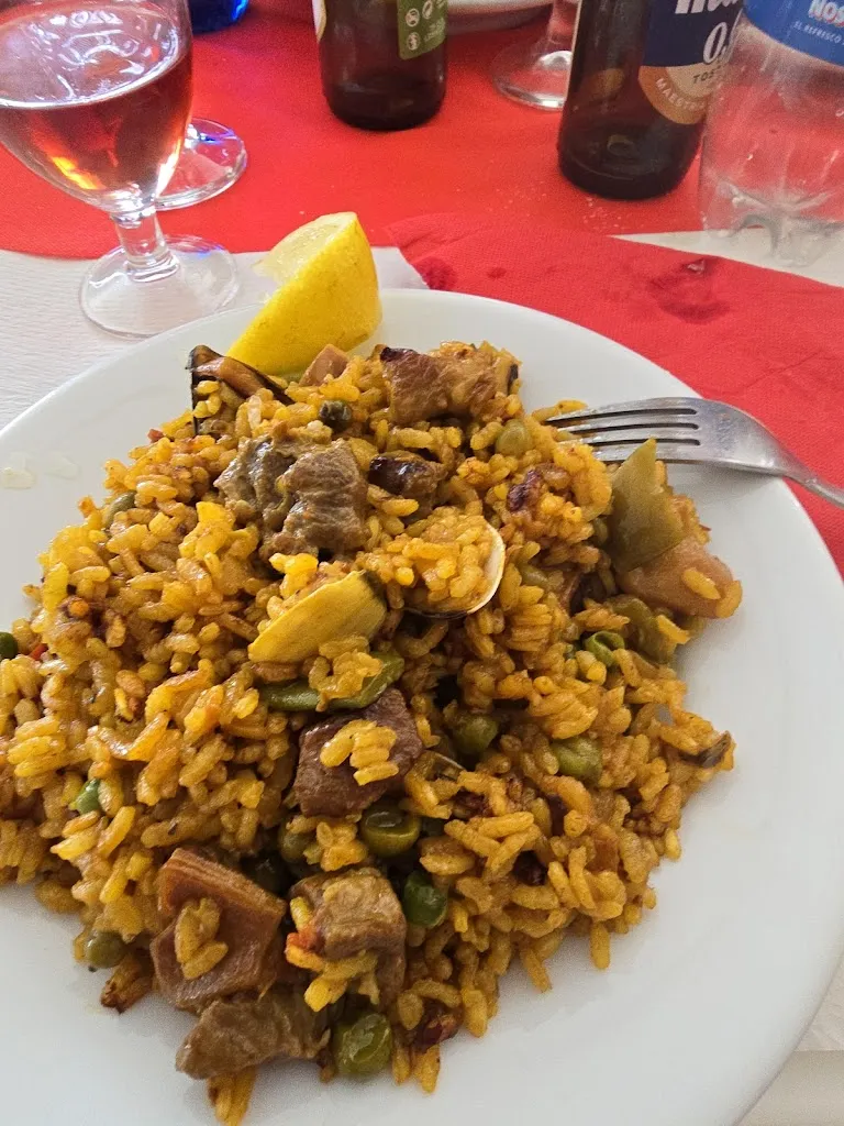 Nataliya Mukovoz_BAR EL CRUCE_Navaluenga_recensione