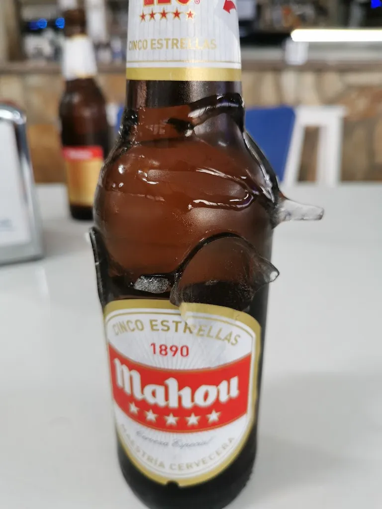 Maxson Lemos_BAR EL CRUCE_Navaluenga_recensione