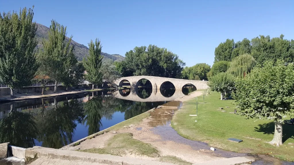 Los Álamos_Navaluenga_slider_image_3