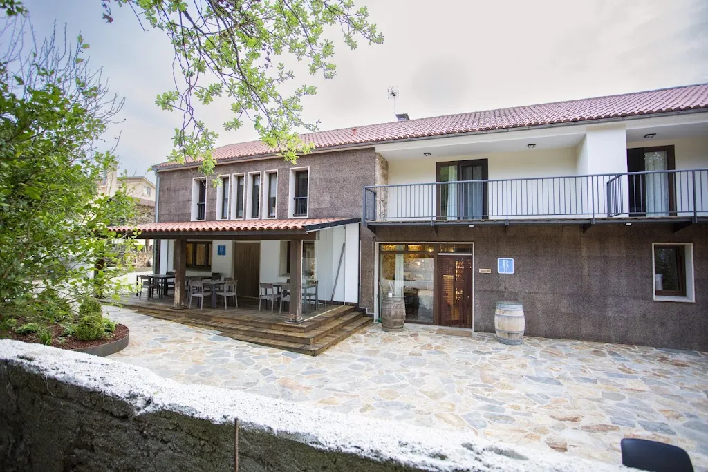 O Camiño Fala, Hotel-Restaurante_Mazaricos_slider_image_1