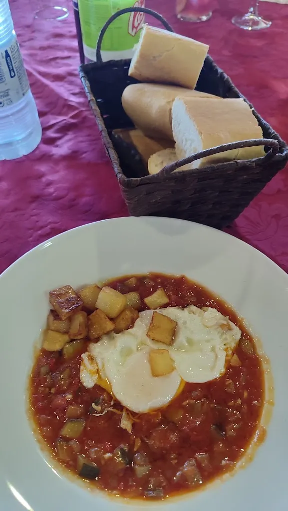 Daniel Medrano_Bar Restaurante El Rollo_Pedro Bernardo_recensione