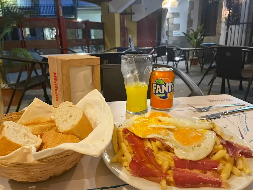 Menu_Bar El Hogar_Pedro Bernardo_image_4