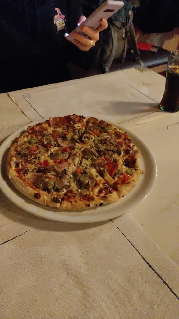 Menu_Pizzeria de segovia_Pedro Bernardo_image_9