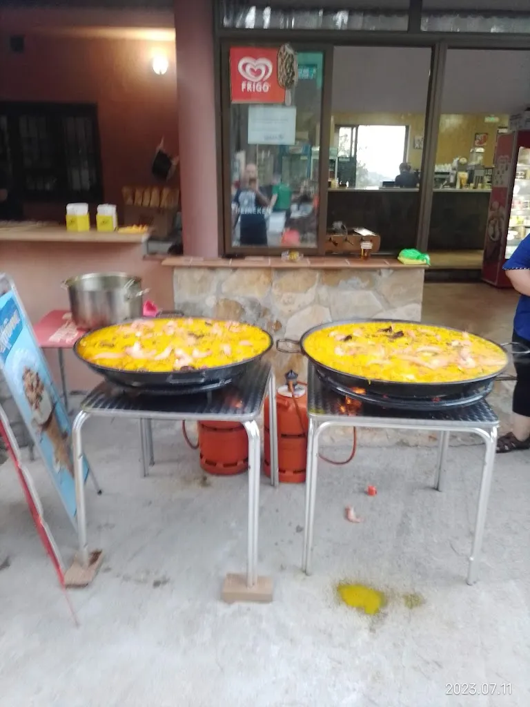 Menu_Bar restaurante el corchuelo_Pedro Bernardo_image_1