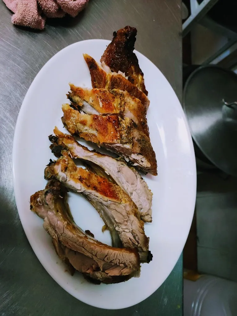 Bar restaurante el corchuelo_Pedro Bernardo_slider_image_2