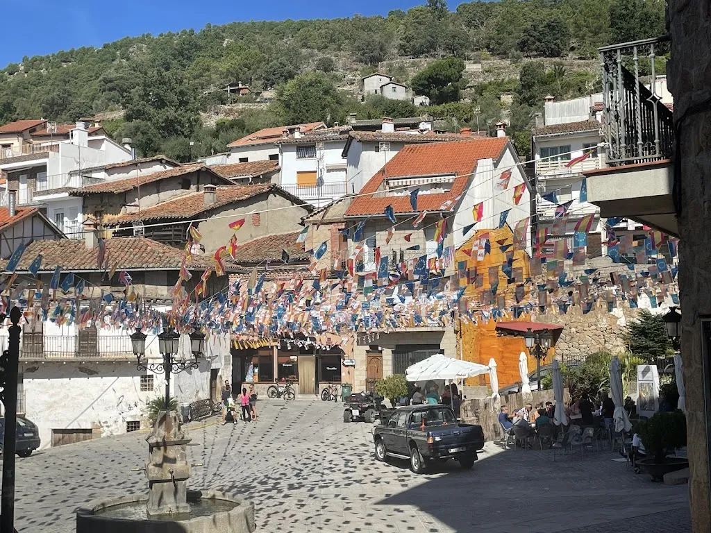 BAR LA CORTE._Pedro Bernardo_slider_image_2