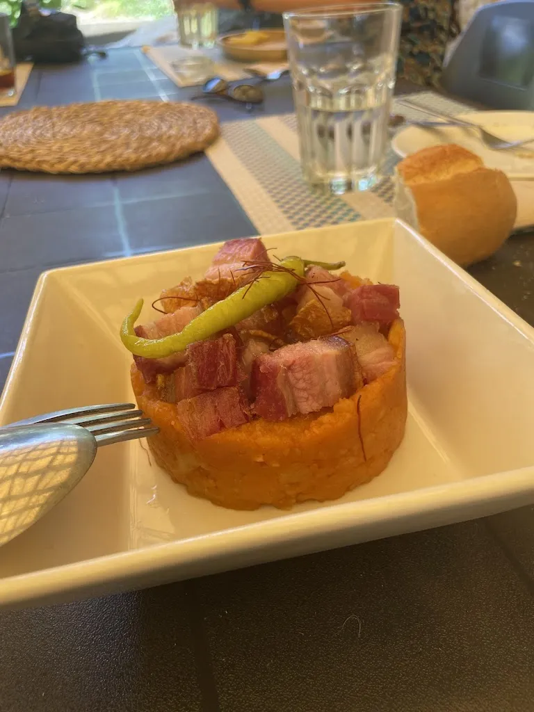 Ana Blazquez_Bar Restaurante La Mirandela_Pedro Bernardo_recensione