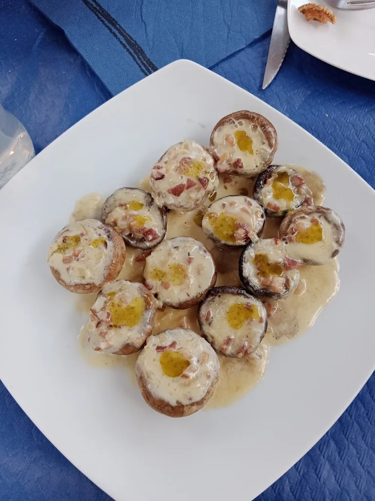 Vicente_Bar restaurante Gila_Peguerinos_review