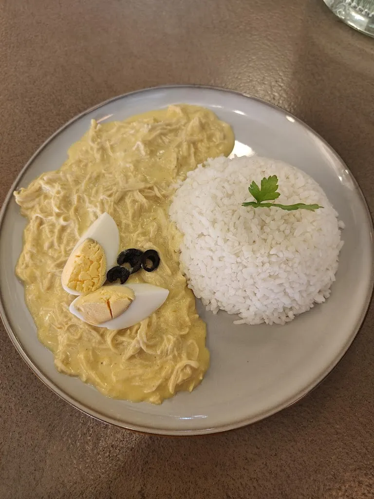 Juan Carlos Pereira Kohatsu_Álmika _Pedro-Rodríguez_review