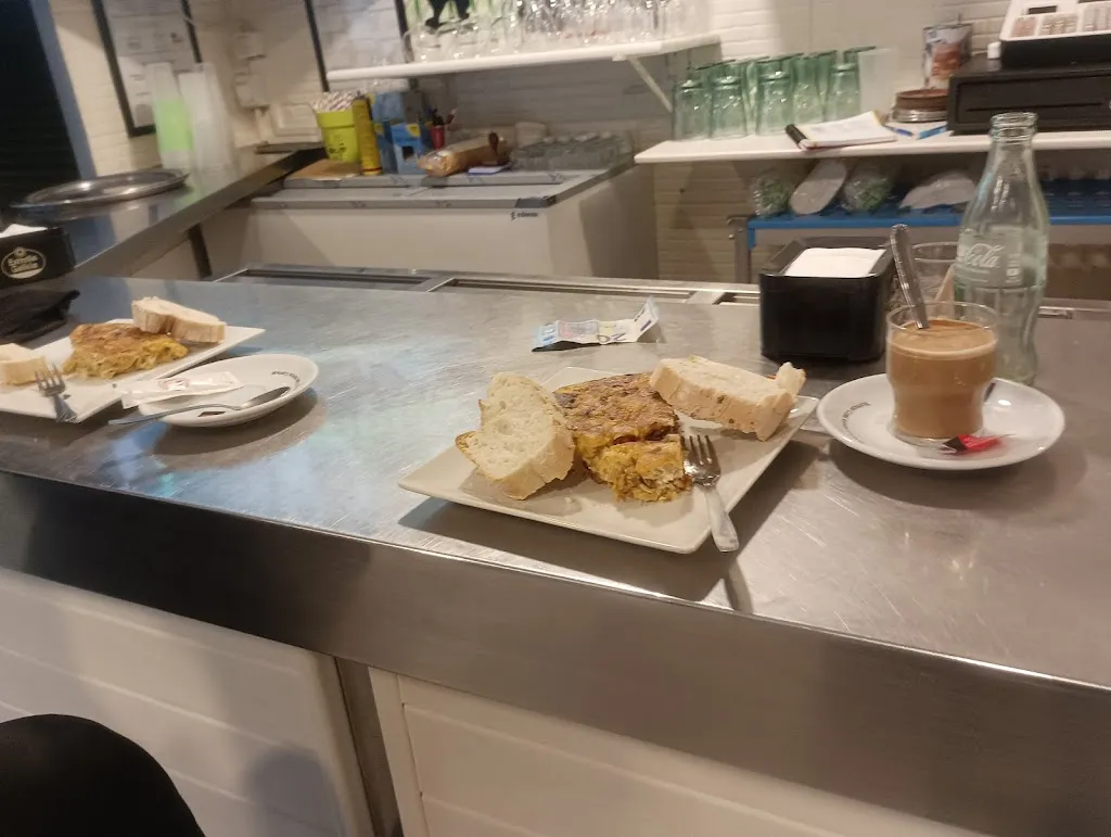 Menu_Bar Marisa_Poyales del Hoyo_immagine_2