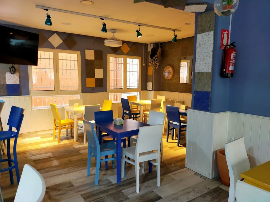 Bar Marisa restaurant in Poyales del Hoyo