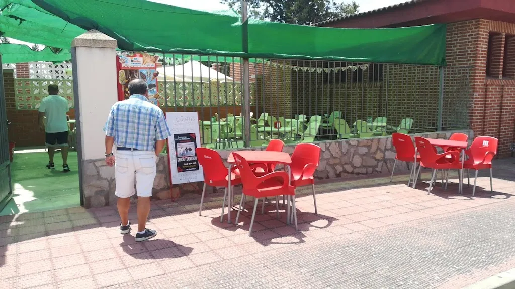 Chiringuito de piscina_Rasueros_slider_image_3