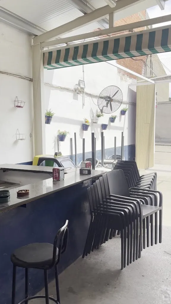 Carlos Martin_Merendero El Chaparral_Salobral_review