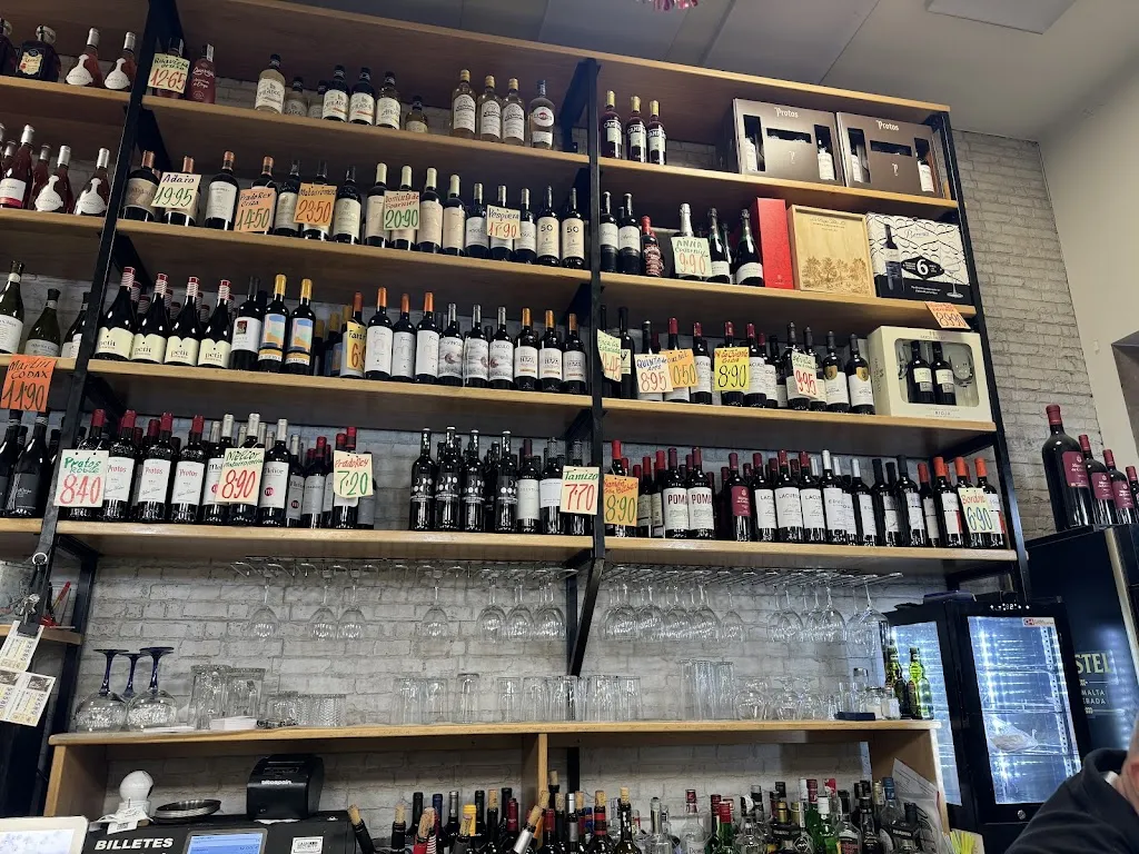 Bodega Estebaranz_Mesia_slider_image_3