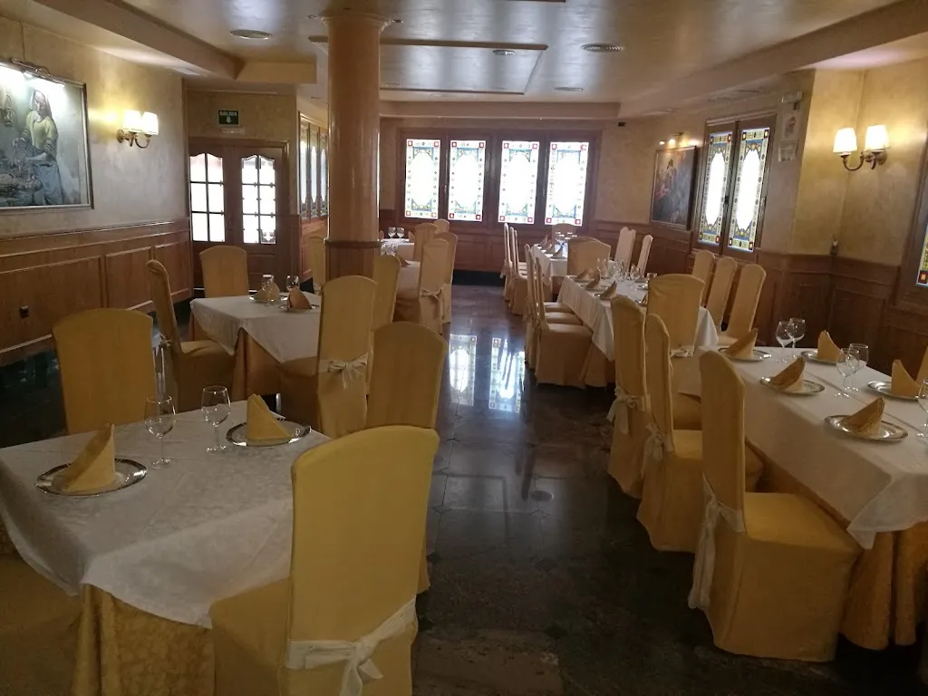 Restaurante Arcos de Baram Jardincillo restaurant in Navalmoral