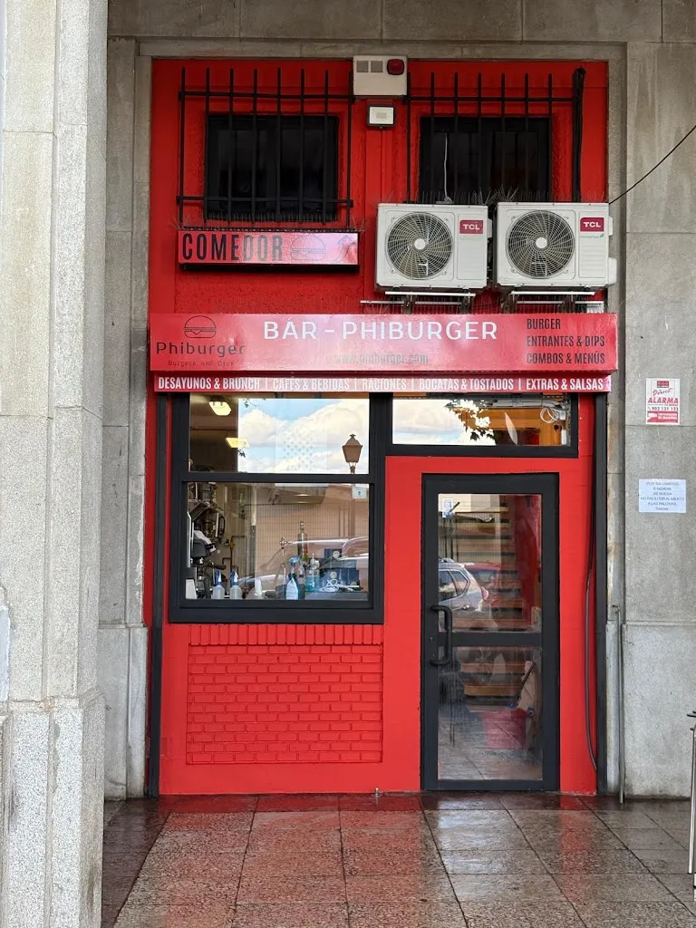 BAR - PHIBURGER ristorante a Mesia