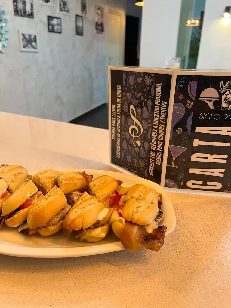 Menu_Restaurante Siglo 22 – Comida casera, Terraza y Desayunos en Navalmoral_Navalmoral_image_3