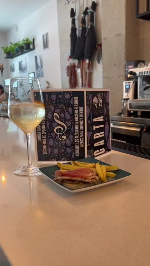 Restaurante Siglo 22 – Comida casera, Terraza y Desayunos en Navalmoral_Navalmoral_slider_image_2