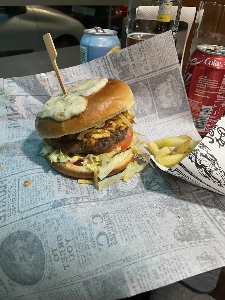 Nyan Ojeda_DMD Burguer_Navalmoral_review