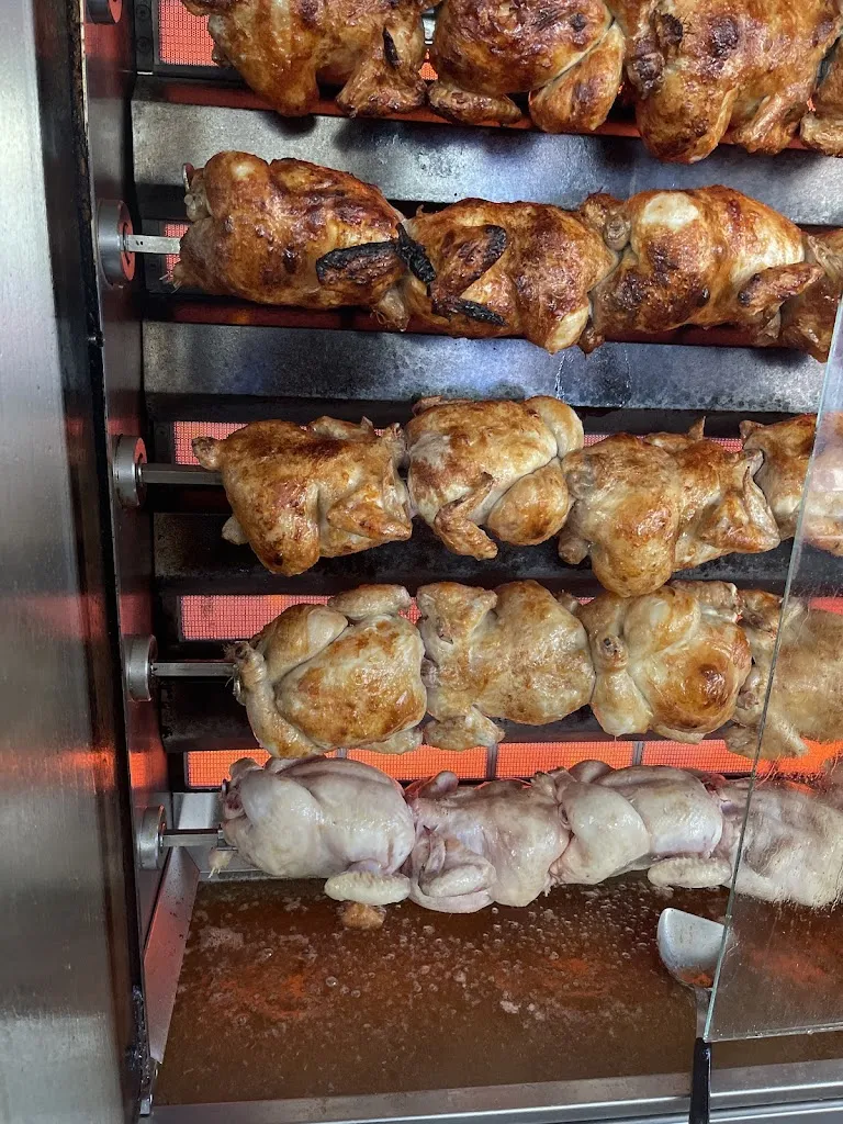 La Casa Del Pollo Asado restaurant in Navalmoral