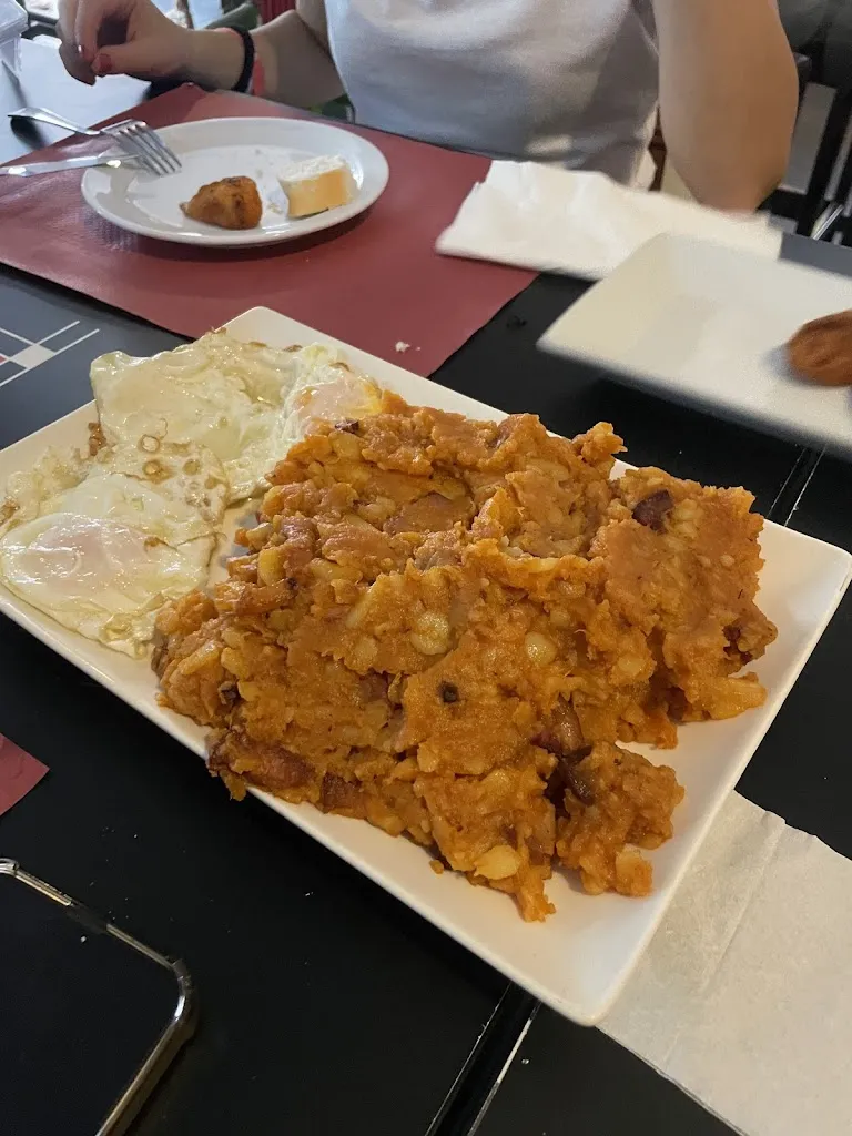 Nerea Fernández García_Restaurante En Navalmoral de la Mata Nuevo Siglo XXI_Navalmoral_review