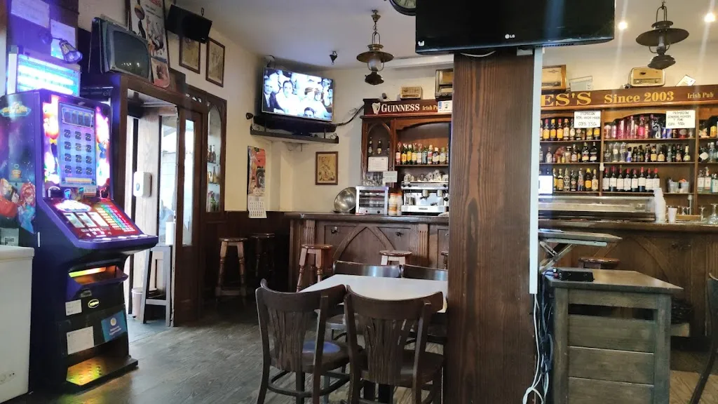 Cervecería St. Jame’s restaurant in Navalmoral