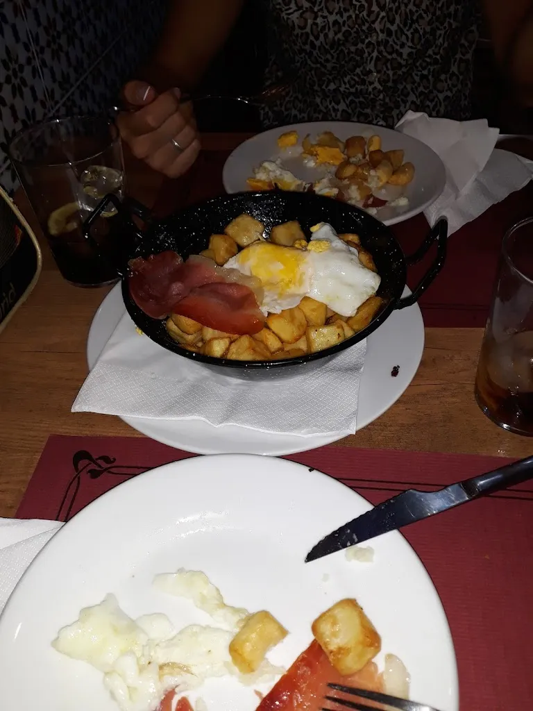 Menu_La Giralda_Navalmoral_image_7