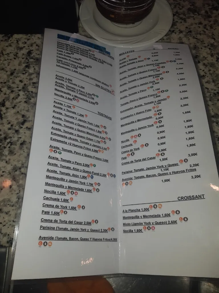 Menu_Cafetería Avenida_Navalmoral_image_4