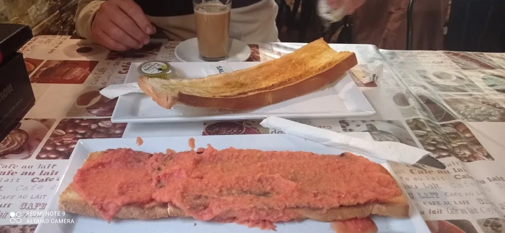 isabel barrientos_Cafetería Avenida_Navalmoral_review