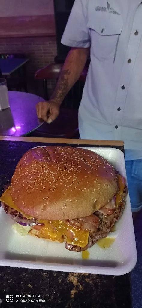 Menu_Caraoque al galope_Poveda_image_5