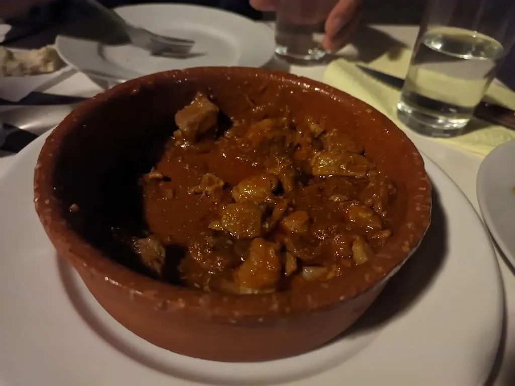 Sir Gylian_CASA POVEDA._Poveda_recensione