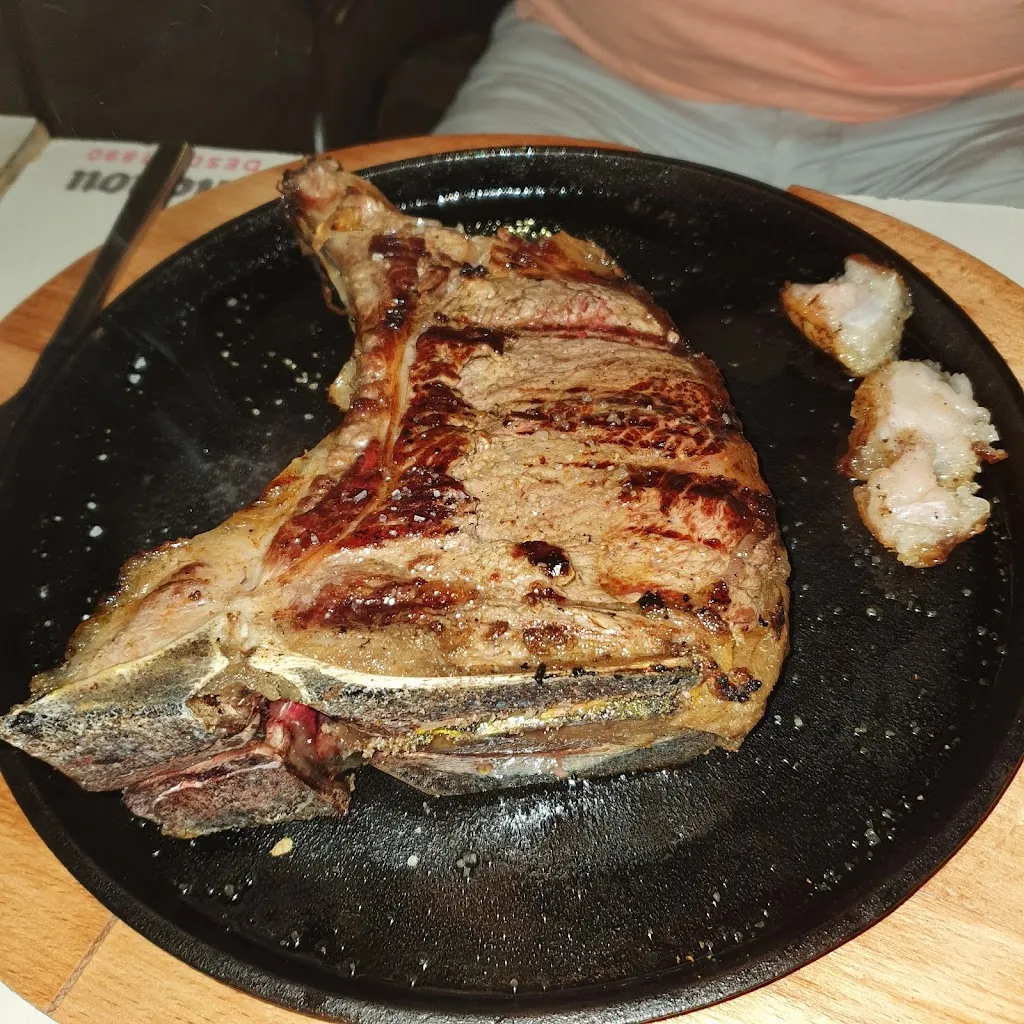 Laura Torres Romero_Cerveceria El Risco_Poveda_review