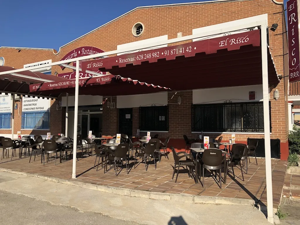 Cerveceria El Risco restaurant in Poveda