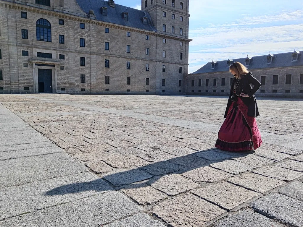 Mari Paz Vaquero_Tren de Felipe II_Poveda_review