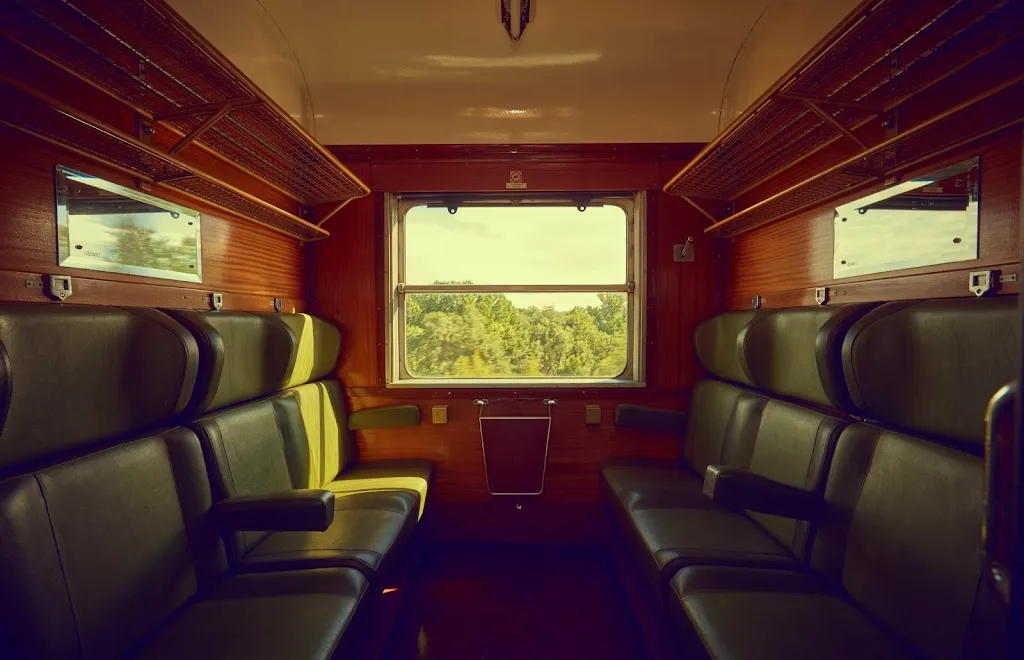 Tren de Felipe II_Poveda_slider_image_3