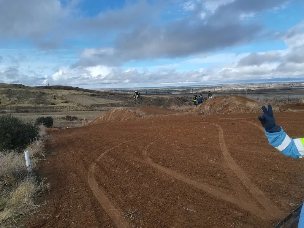 Jacobo Hernandez_MX Los Patos | Circuito de Motocross en Ávila_San Esteban de los Patos_review